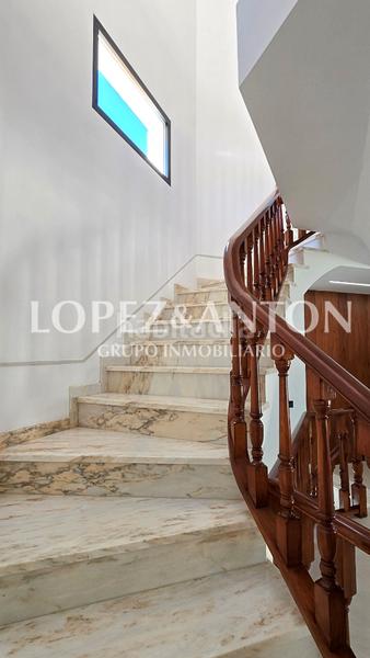 Foto d875cd24-7c20-4792-89c2-917d9f2e3196. Chalet con riscaldamento parcheggio piscina in El Paraíso-Los Almendros Eliana (l´)