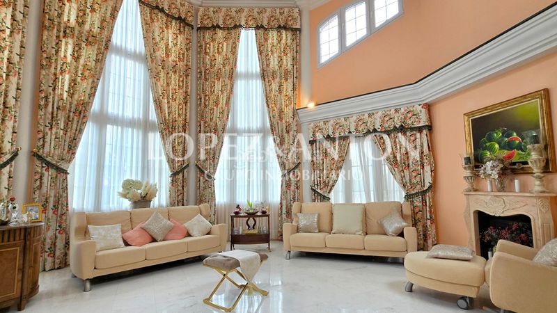 Foto c81fb527-ad4c-4529-92a6-fc7aa5714e48. Chalet with fireplace parking pool in Benaguasil