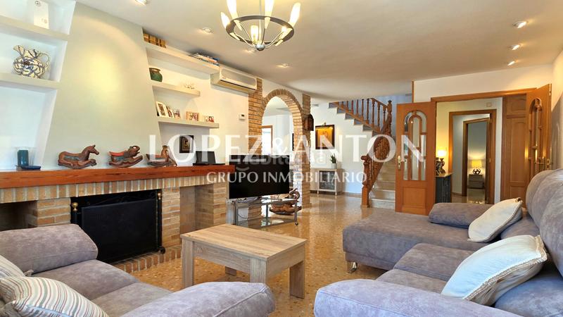 Foto f11d4230-5ecc-4f3a-b262-17b0781530ee. Chalet mit kamin heizung parking pool in El Carme-Sant Agustí-Bonavista Eliana (l´)