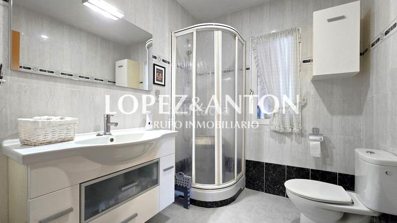 Foto 478d9eb8-0df2-42da-b7fd-4671989c793f. Chalet avec cheminée chauffage parking piscine dans Eliana (l´)