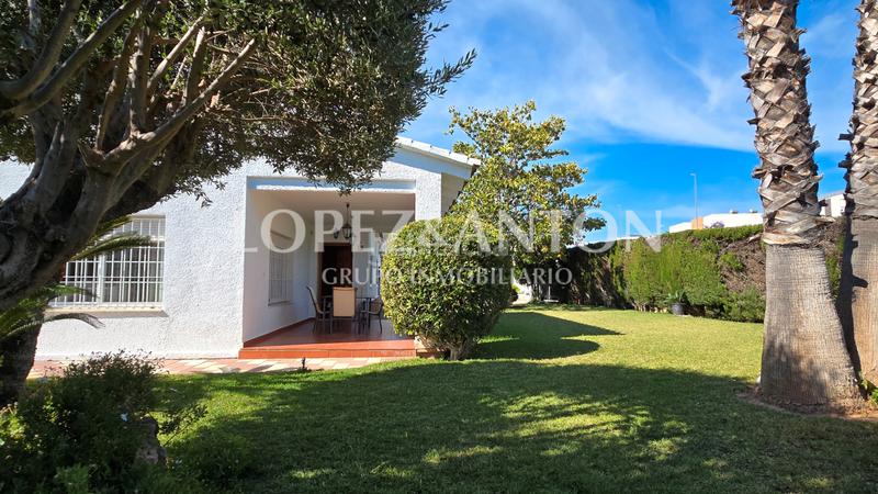 Foto e3237e8b-9903-4317-8364-2050cc6b422a. Chalet avec cheminée chauffage parking piscine dans Eliana (l´)