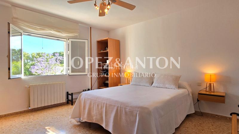 Foto 9c14f0b4-f7b4-4bbb-be47-de870ebfdb4b. Chalet con camino riscaldamento parcheggio piscina in Eliana (l´)