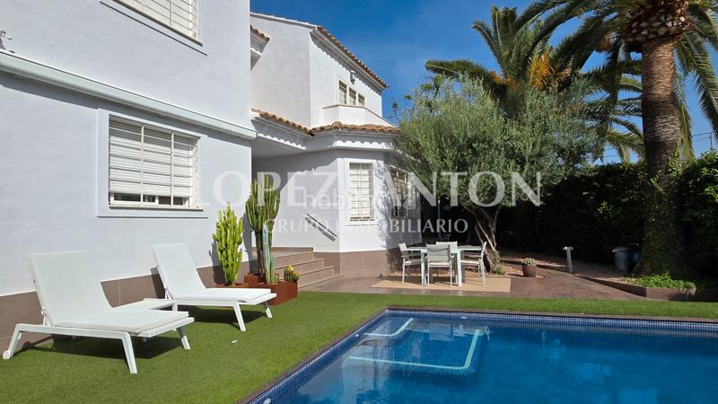 Foto 6e1f74f5-3fc2-4f8c-853a-168e1d725609. Chalet con riscaldamento parcheggio piscina in El Carme-Sant Agustí-Bonavista Eliana (l´)