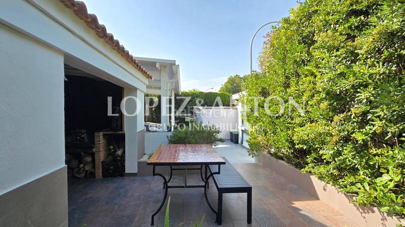 Foto aedc119e-e99f-4fb7-b19d-37b610df3c6d. Chalet con riscaldamento parcheggio piscina in El Carme-Sant Agustí-Bonavista Eliana (l´)