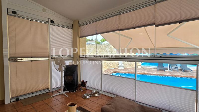 Foto 9fb8bbd5-f7d2-46fa-a4e4-fabeb5861020. Chalet mit heizung parking pool in Montealegre Eliana (l´)