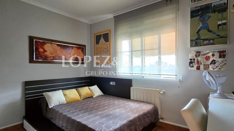 Foto efa98f4f-0f44-43ae-8daa-a5eae87e2d82. Xalet amb calefacció aparcament piscina a Montealegre Eliana (l´)