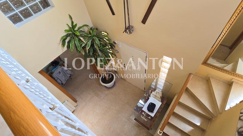 Foto 169f284a-ca92-4a43-a4c2-663677aec65e. Xalet amb xemeneia calefacció aparcament piscina a Eliana (l´)