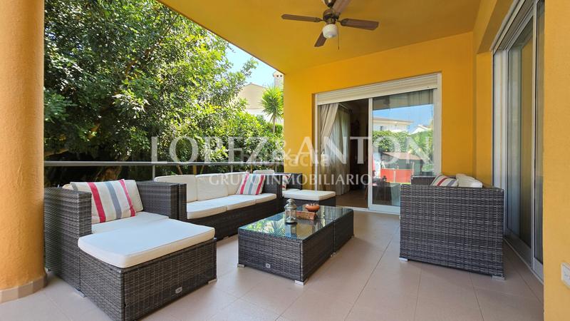 Foto 533549f4-d1a1-4af2-8259-916ea9407e64. Xalet amb xemeneia calefacció aparcament piscina a Eliana (l´)