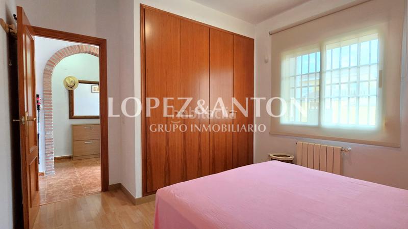 Foto 30fd5880-076b-461e-82b5-25a24f21a774. Chalet with fireplace heating parking pool in La Conarda Pobla de Vallbona (la)