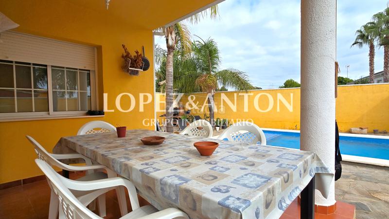 Foto 43a66322-1ae9-49cc-852e-d0dbb0871d54. Chalet with fireplace heating parking pool in La Conarda Pobla de Vallbona (la)