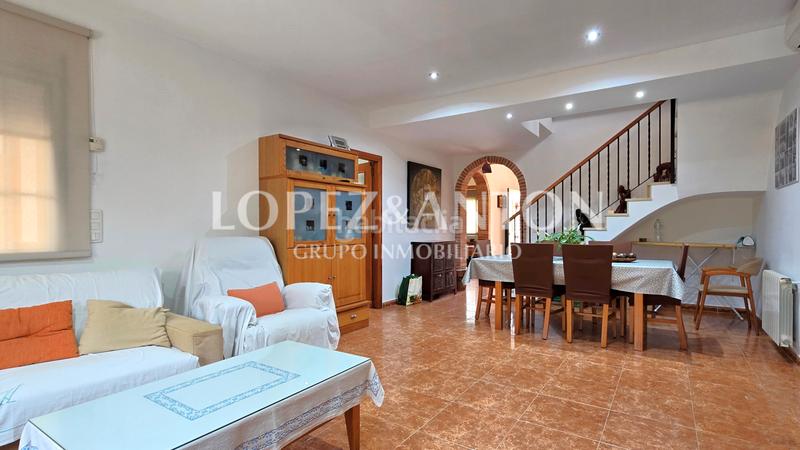 Foto 47fe98fc-75d4-40dd-ba5a-175dcc1726e7. Chalet with fireplace heating parking pool in La Conarda Pobla de Vallbona (la)