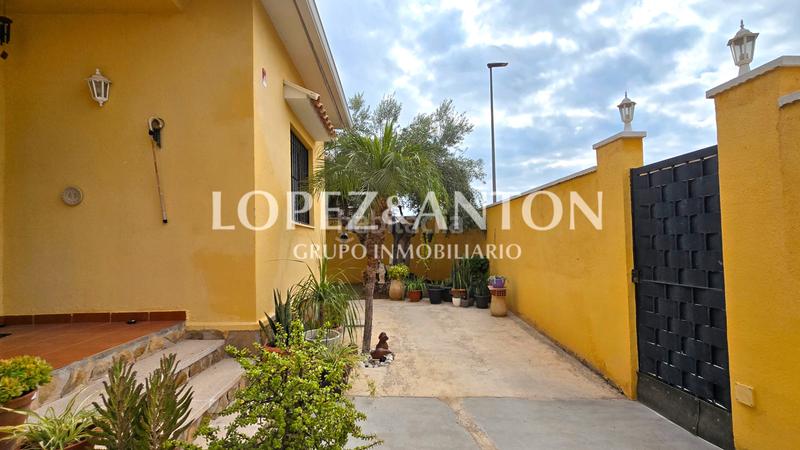 Foto e197a5fe-4587-4ad7-b937-406d75affdb3. Chalet with fireplace heating parking pool in La Conarda Pobla de Vallbona (la)