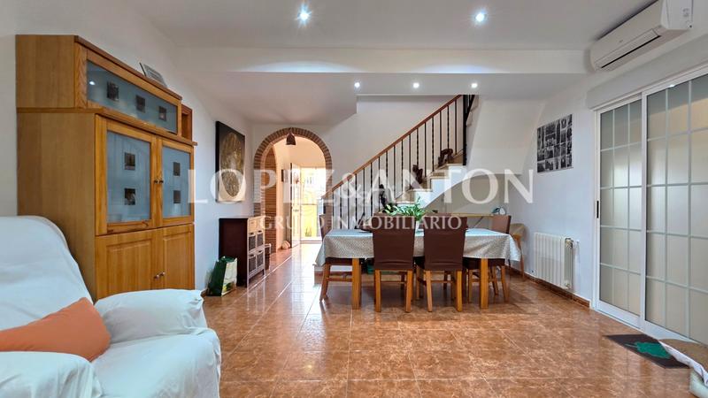 Foto e7eb578a-81bb-4ce8-86e6-fb1e19732411. Chalet with fireplace heating parking pool in La Conarda Pobla de Vallbona (la)