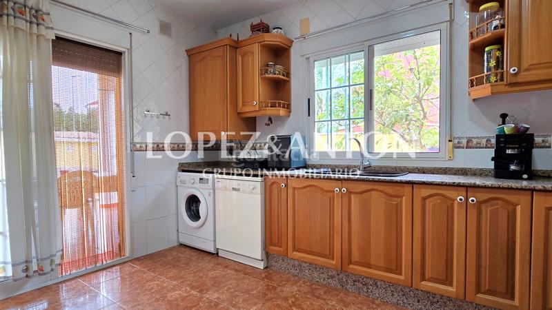 Foto b2a2f79d-5649-4b45-8247-f6cacf515fe4. Chalet en La Conarda Pobla de Vallbona (la)