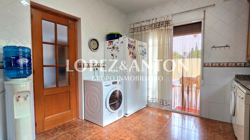 Foto f0fa22c6-d00f-450d-a391-d5d31e73b8a1. Chalet en La Conarda Pobla de Vallbona (la)