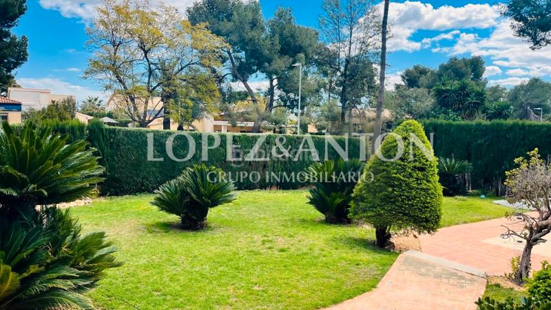 Foto 1638888d-197c-498f-9645-66e55f8b2495. Chalet en Montepilar Eliana (l´)