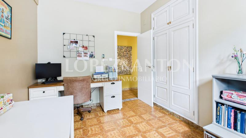 Foto 4f8a3e93-82a7-475f-9dd1-bd4993f3aab5. Chalet con camino riscaldamento parcheggio piscina in Eliana (l´)