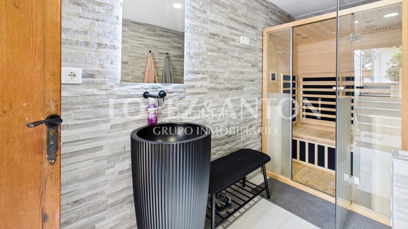 Foto a6394f80-4820-4180-a005-d4a141b83b9d. Chalet con camino riscaldamento parcheggio piscina in Eliana (l´)