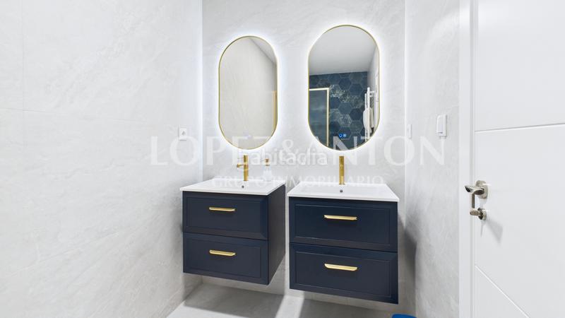 Foto cced972f-cc1d-4457-bbce-53862eff66a0. Chalet con camino riscaldamento parcheggio piscina in Eliana (l´)