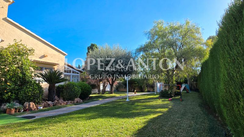 Foto 799aafa2-9e37-433b-8e8c-a74ef9a11e00. Chalet mit heizung parking pool in El Carme-Sant Agustí-Bonavista Eliana (l´)