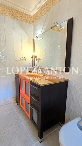 Foto ee42f08a-0500-46f9-86d5-2e7fec522a59. Chalet mit heizung parking pool in El Carme-Sant Agustí-Bonavista Eliana (l´)