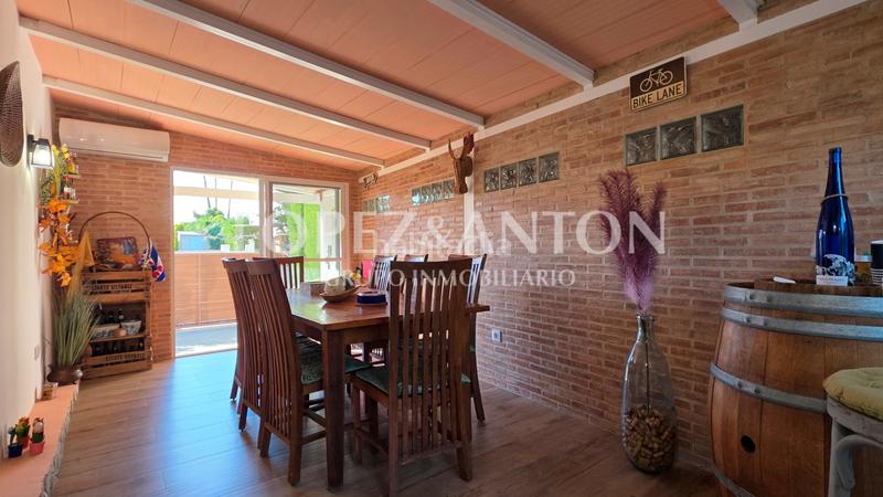 Foto 21fee650-fd3d-4b9d-9dcd-f3b9088cdba9. Chalet with fireplace heating parking pool in Montepilar Eliana (l´)