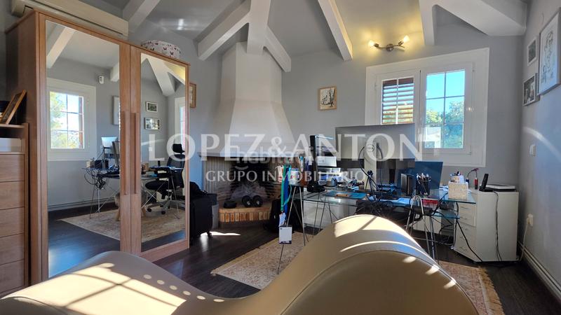 Foto 371ceca2-aa34-4ebb-a13e-23ce773acc2d. Chalet with fireplace heating parking pool in Montepilar Eliana (l´)