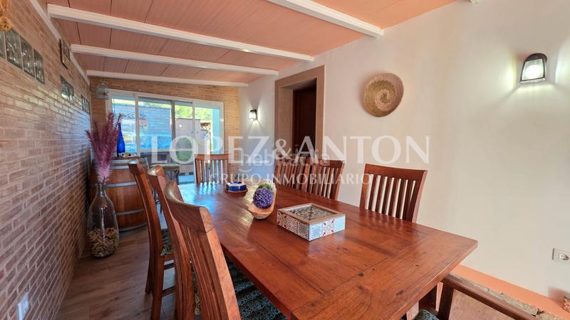 Foto d1ba36a8-8f46-4003-a0d8-82c5dea3e15a. Chalet avec cheminée chauffage parking piscine dans Eliana (l´)