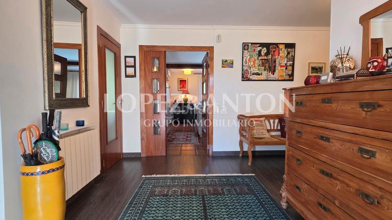 Foto 02fe7e80-9e68-488b-8700-18ff1a1db0dc. Chalet con camino riscaldamento parcheggio piscina in Eliana (l´)