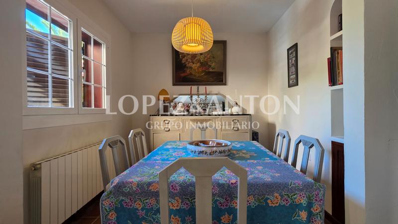 Foto 7af9c5b9-c7d4-4117-8cf4-ec593e43fd5f. Chalet con camino riscaldamento parcheggio piscina in Eliana (l´)