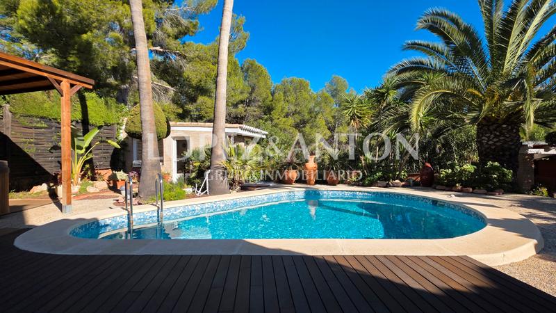 Foto b70be118-5598-474d-9f77-0dc4bed61aa7. Chalet con camino riscaldamento parcheggio piscina in Eliana (l´)