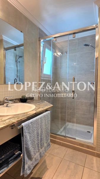 Foto 248f8e95-9170-4187-8c0f-288a4aa61861. Xalet amb aparcament piscina a Montealegre Eliana (l´)