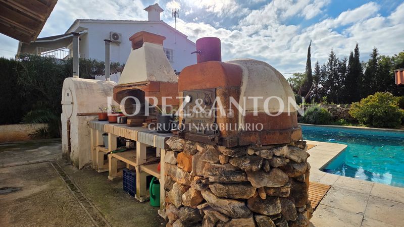 Foto 52c31ec5-852e-489c-bee2-455217db737c. Xalet amb aparcament piscina a Montealegre Eliana (l´)