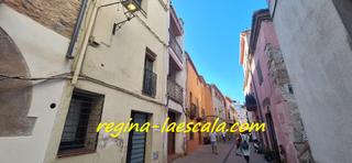 Casa adossada  Carrer major. Acogedora y original ! para entrar a vivir !