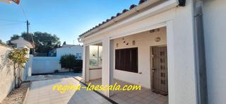 Casa  Carrer ter. Una acogedora casa, individual, con un gran terreno con mucho po