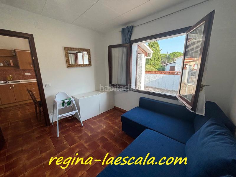 Foto 0259d491-92c7-4b24-b144-1788328ec2da. Chalet casa independiente de planta baja con piscina privada en Escala (L´)