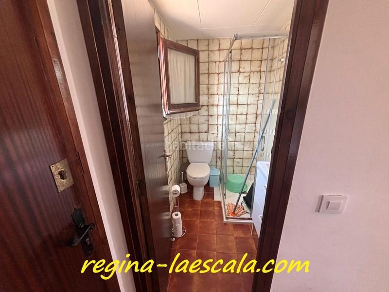 Foto 66e61e7b-c54f-4538-a557-ac3bef5ba01d. Chalet casa independiente de planta baja con piscina privada en Escala (L´)