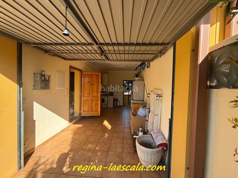 Foto 70be15cb-e45f-4ed1-ae3b-7049fe486c25. Xalet amb calefacció aparcament piscina a Riells Escala (L´)