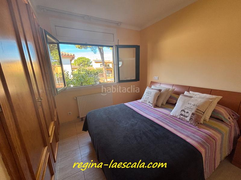 Foto c092e748-f204-48a5-91d0-3518ade58bd4. Xalet amb calefacció aparcament piscina a Riells Escala (L´)