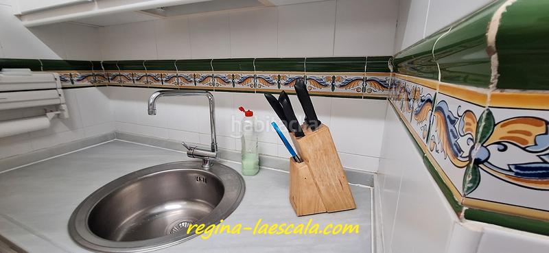 Foto 200ffdb0-c42e-4c09-898d-463f1a0f3c7d. Pis amb calefacció aparcament piscina a Eixample Residencial Escala (L´)