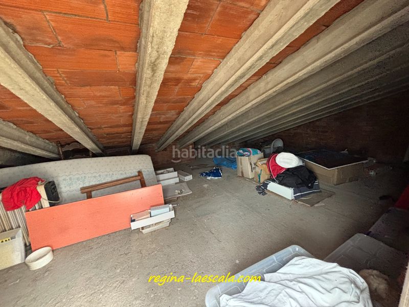 Foto d9f65ebc-a149-4e79-a9cb-7c079c5442bb. Casa adossada amb xemeneia calefacció aparcament a Escala (L´)