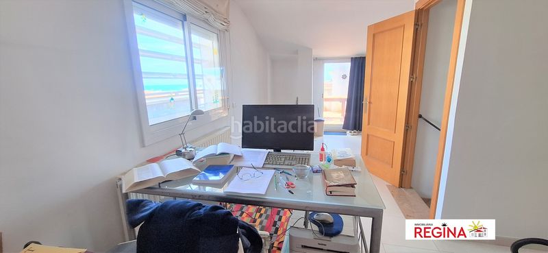 Foto 8e55458c-e013-416b-9967-f88b67517e26. Àtic amb calefacció aparcament a Nucli Antic Escala (L´)