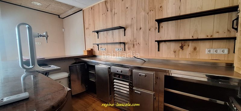 Foto a32db5fb-c26f-4f92-a0bf-09c8106cc0f8. Local comercial alquiler y/o compra de una pizzeria en una ubicación privilegiada. en Estartit