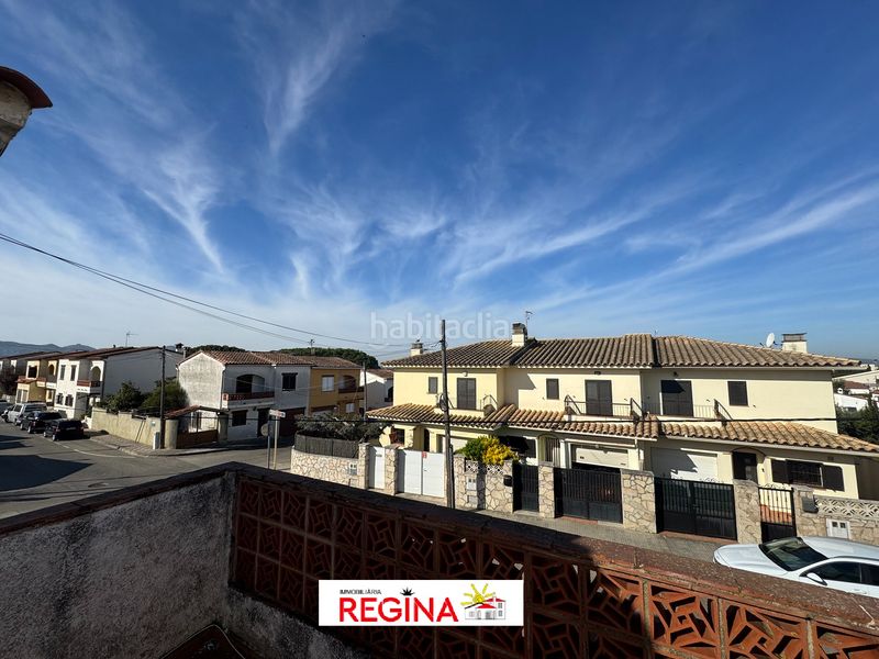 Foto 80895d98-091a-4fa1-9a3c-3571431d26db. Xalet amb calefacció aparcament piscina a Riells Escala (L´)