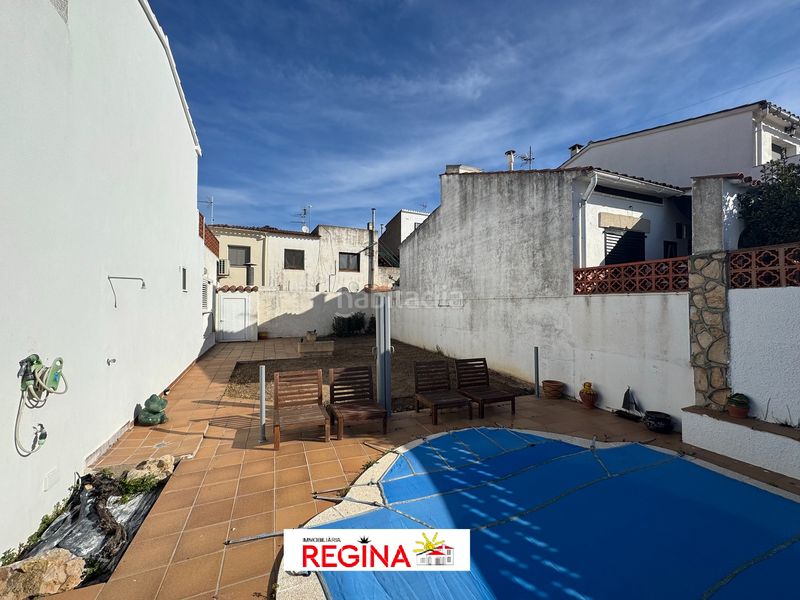 Foto f74c936a-3457-4e3a-a552-4a70341508b2. Xalet amb calefacció aparcament piscina a Riells Escala (L´)