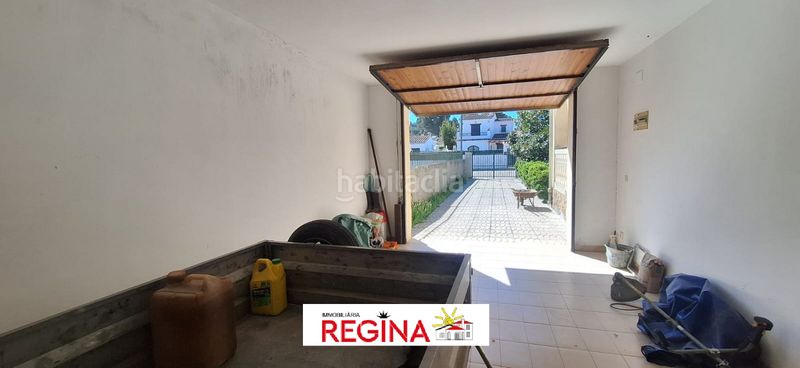 Foto 2faaed37-32f3-4c5c-b292-55cf2ce14b95. Casa amb xemeneia aparcament a Riells Escala (L´)