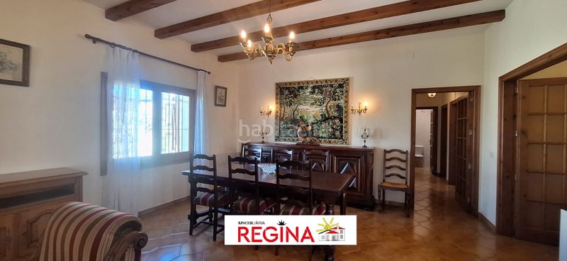 Foto c95cd9f5-17f9-4845-917d-af15a2db8374. Casa amb xemeneia aparcament a Riells Escala (L´)