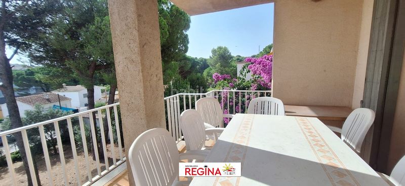 Foto 7c0b606a-88ac-4612-addc-bd2ca4d59e2e. Xalet amb xemeneia a Eixample Residencial Escala (L´)