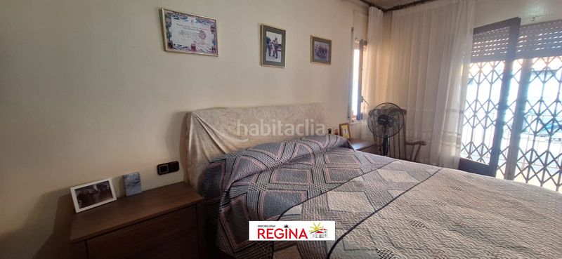 Foto b808e828-6956-4cb3-94a4-2483b04f36ac. Xalet amb xemeneia a Eixample Residencial Escala (L´)