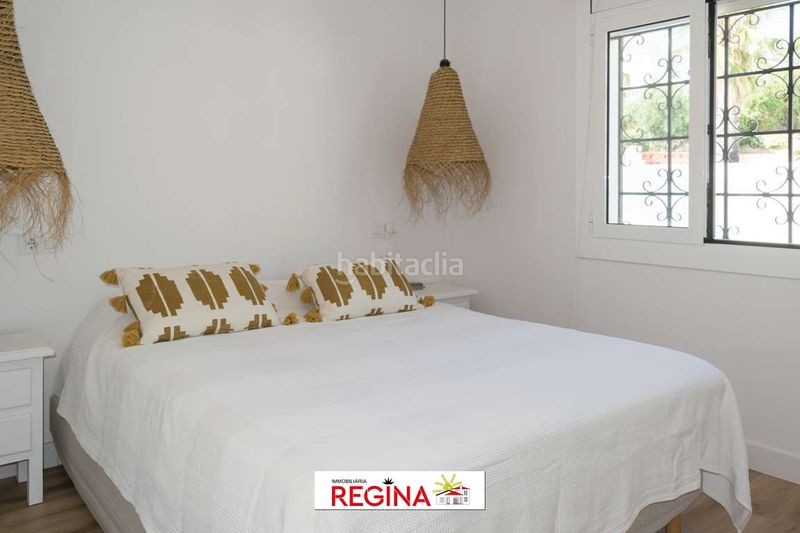 Foto 4edf0e96-b600-4b15-a68f-b52a6a2621a7. Xalet amb calefacció aparcament piscina a Port - La Clota - Puig Sec Escala (L´)